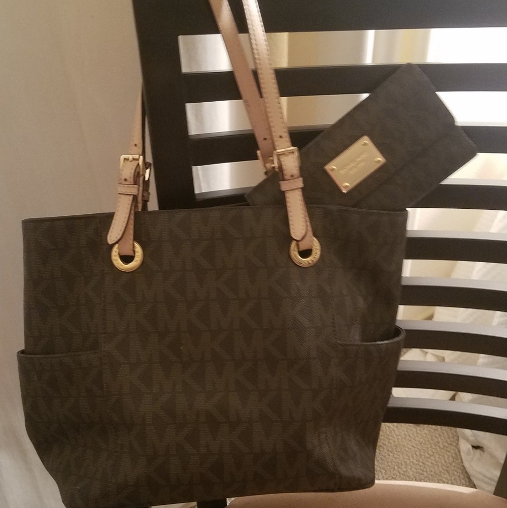 MK